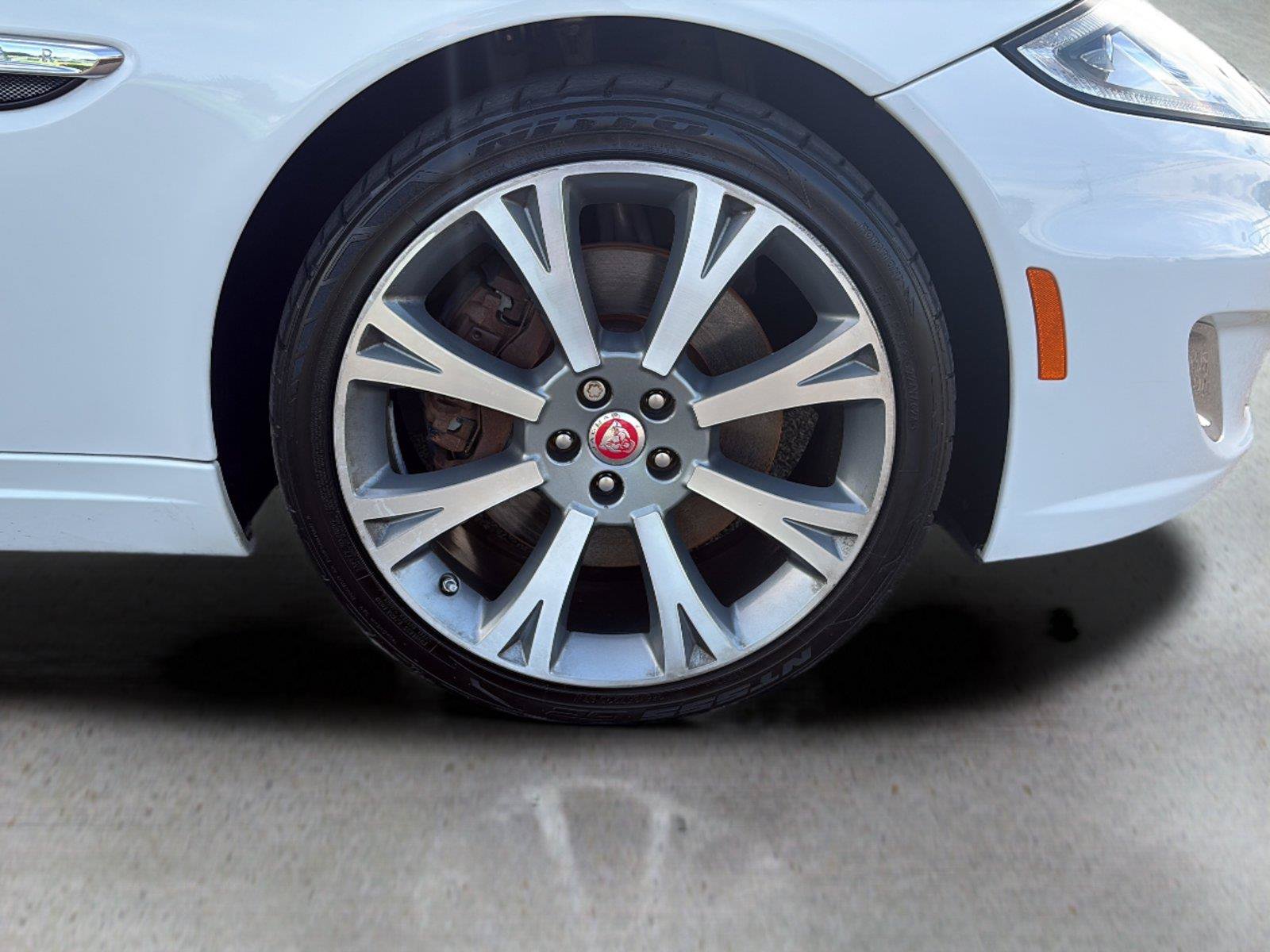 Used 2015 Jaguar XK Convertible RWD image 56