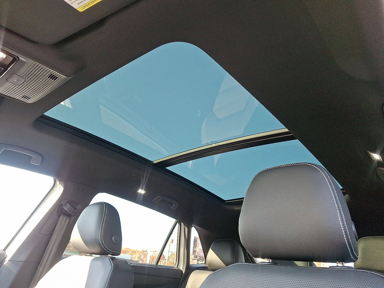 New 2026 Volkswagen Atlas Cross Sport SEL image 10