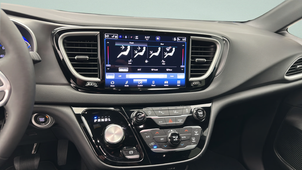 Used 2026 Chrysler Pacifica Select FWD image 17