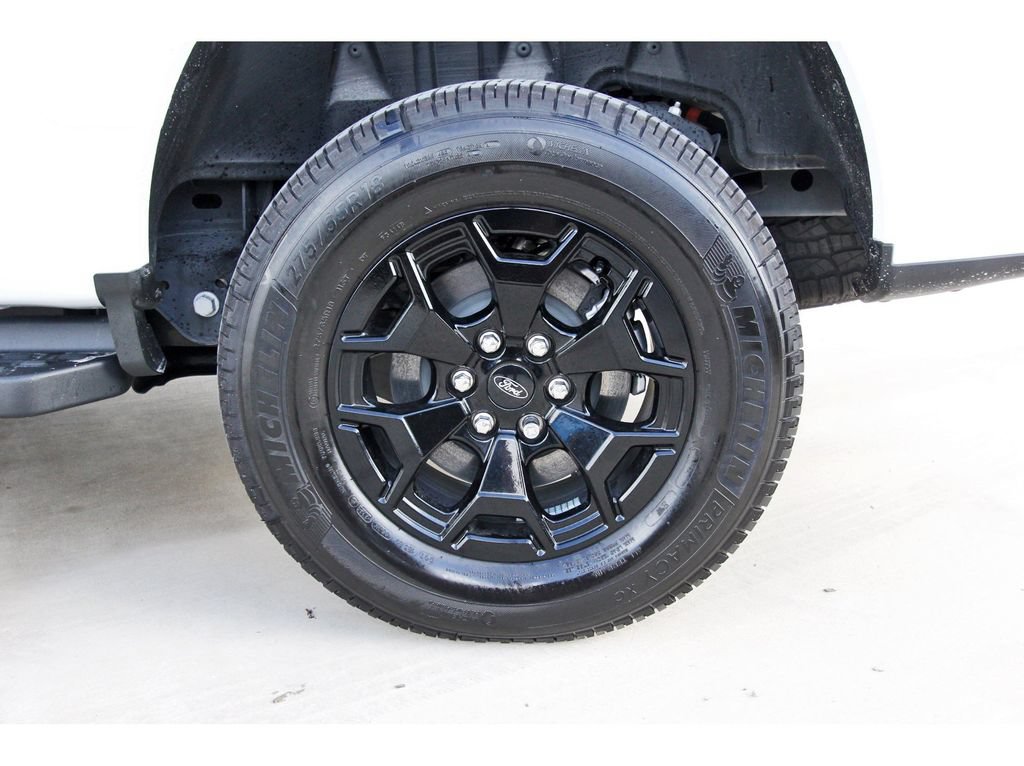 Used 2025 Ford F150 Lightning XLT AWD/4WD image 33