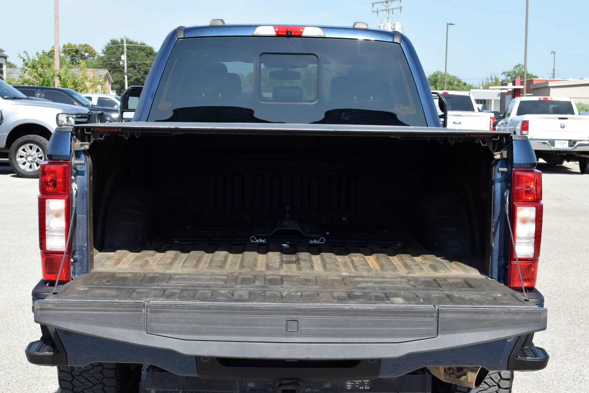 Used 2020 Ford F250 Lariat w/ Lariat Ultimate Package AWD/4WD image 21