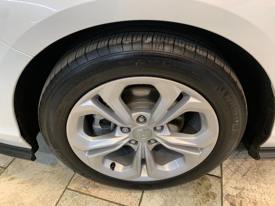 Used 2025 Honda Accord LX image 13