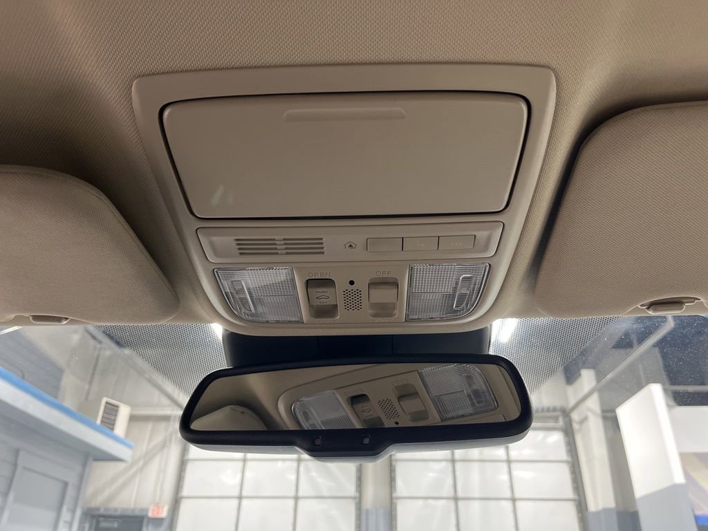 Used 2016 Honda CR-V Touring image 27