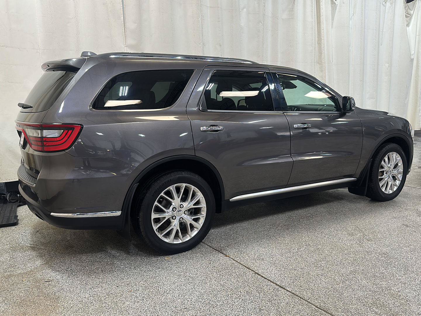 Used 2014 Dodge Durango Citadel w/ Technology Group AWD/4WD image 9