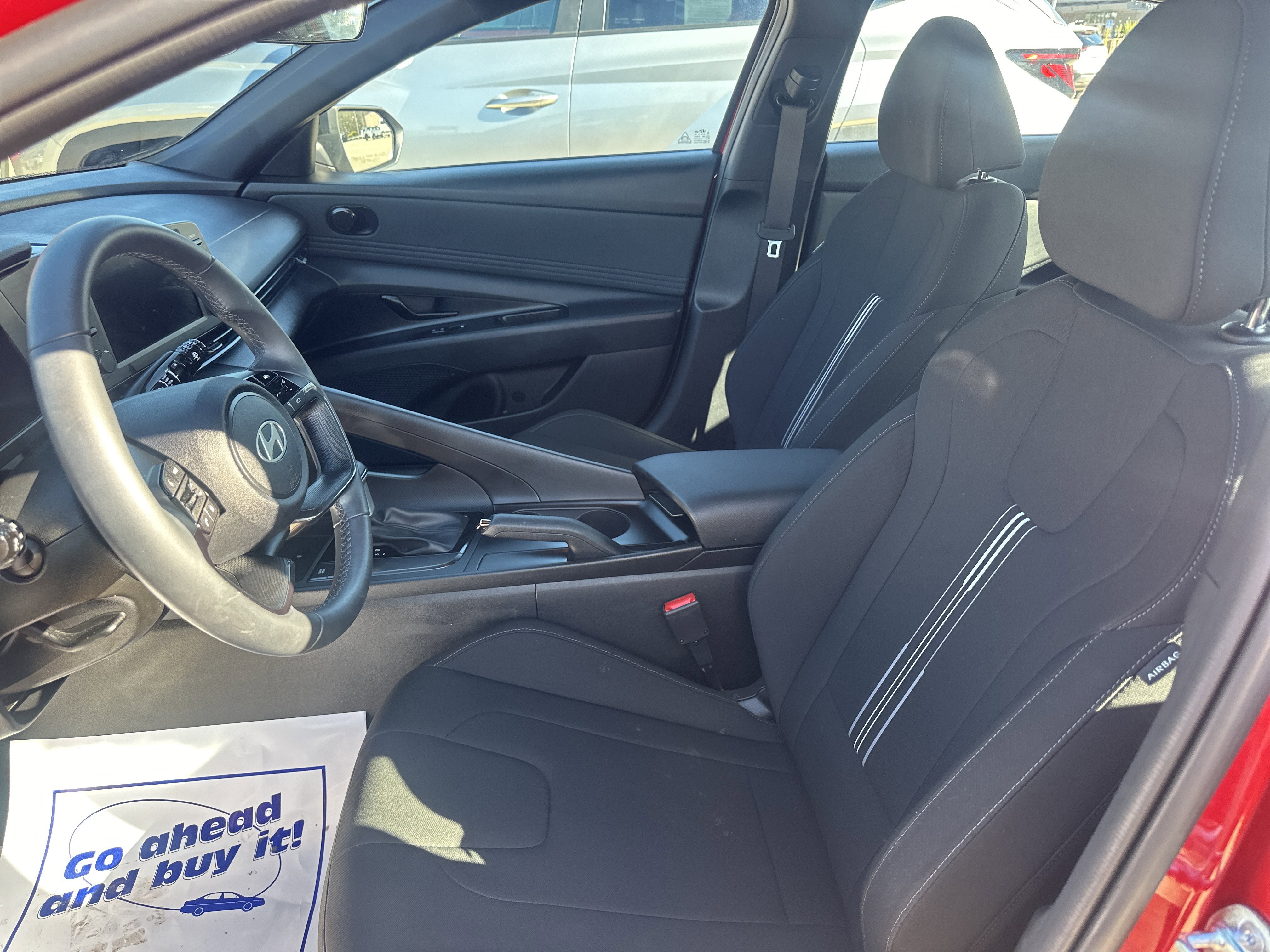 Used 2025 Hyundai Elantra Sport FWD image 24