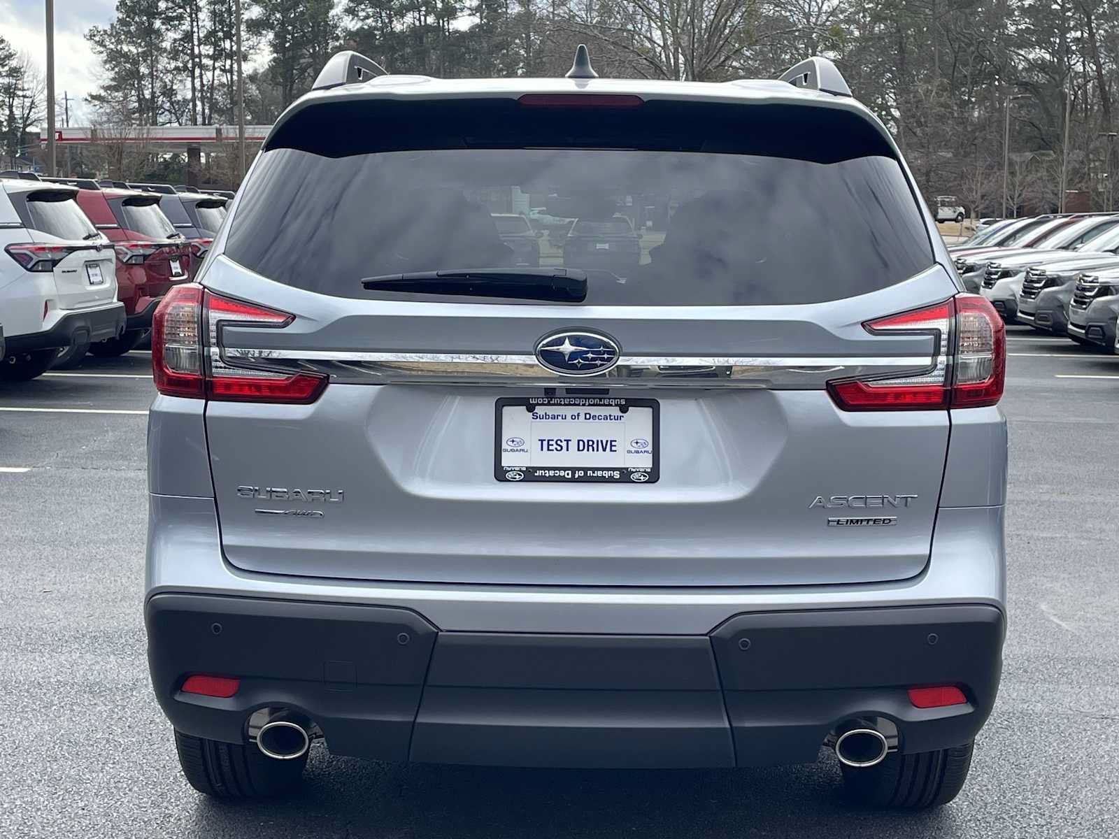 New 2026 Subaru Ascent Limited w/ Popular Package #2 AWD/4WD image 3