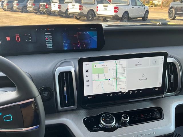 Used 2025 Ford Expedition Max Active image 18