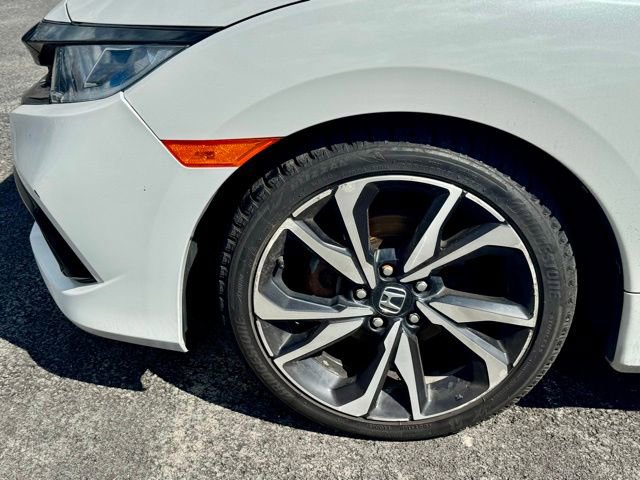 Used 2019 Honda Civic Sport image 9