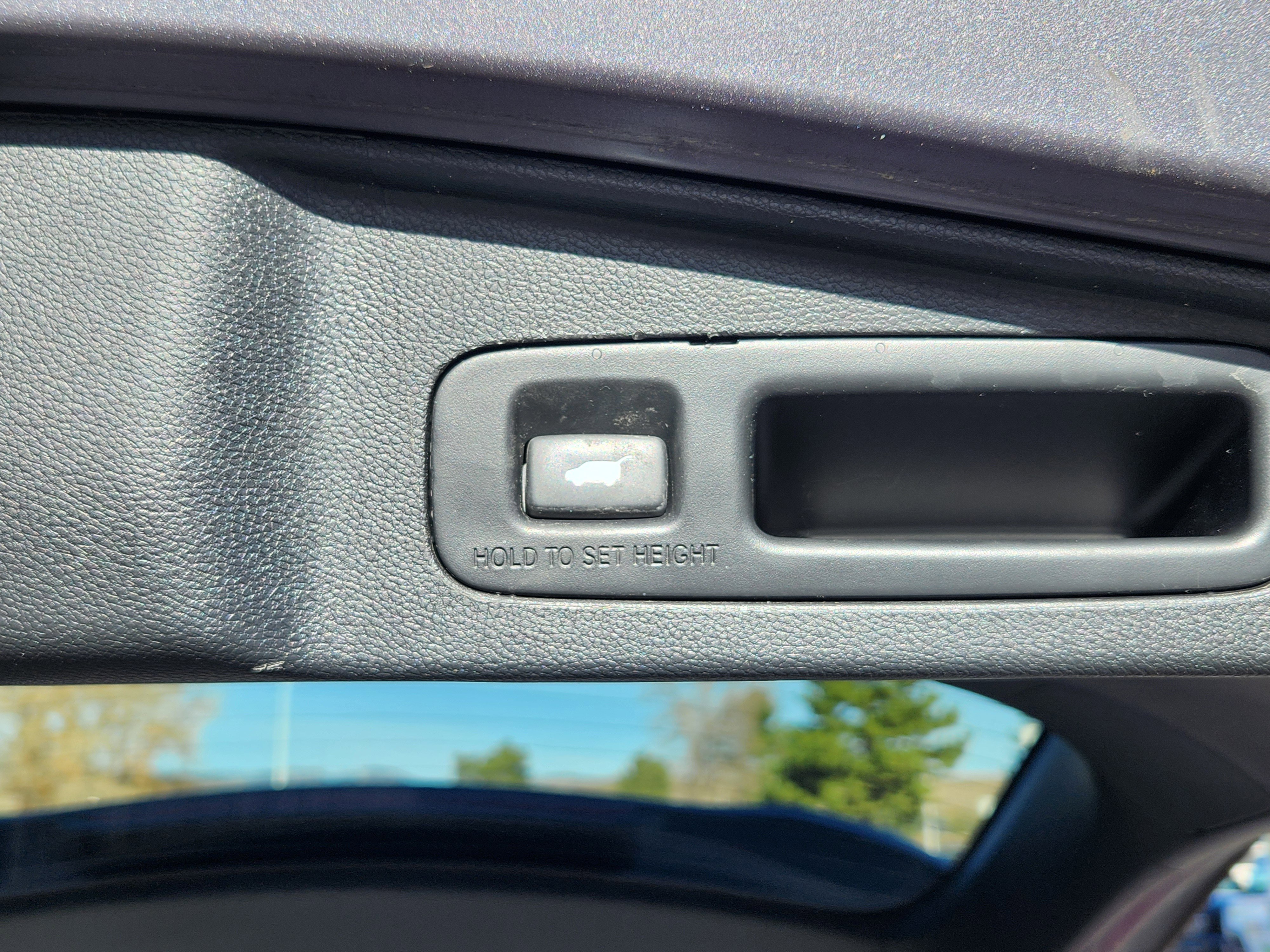 Used 2020 Honda CR-V Touring image 20