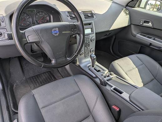 Used 2009 Volvo C30 FWD image 12