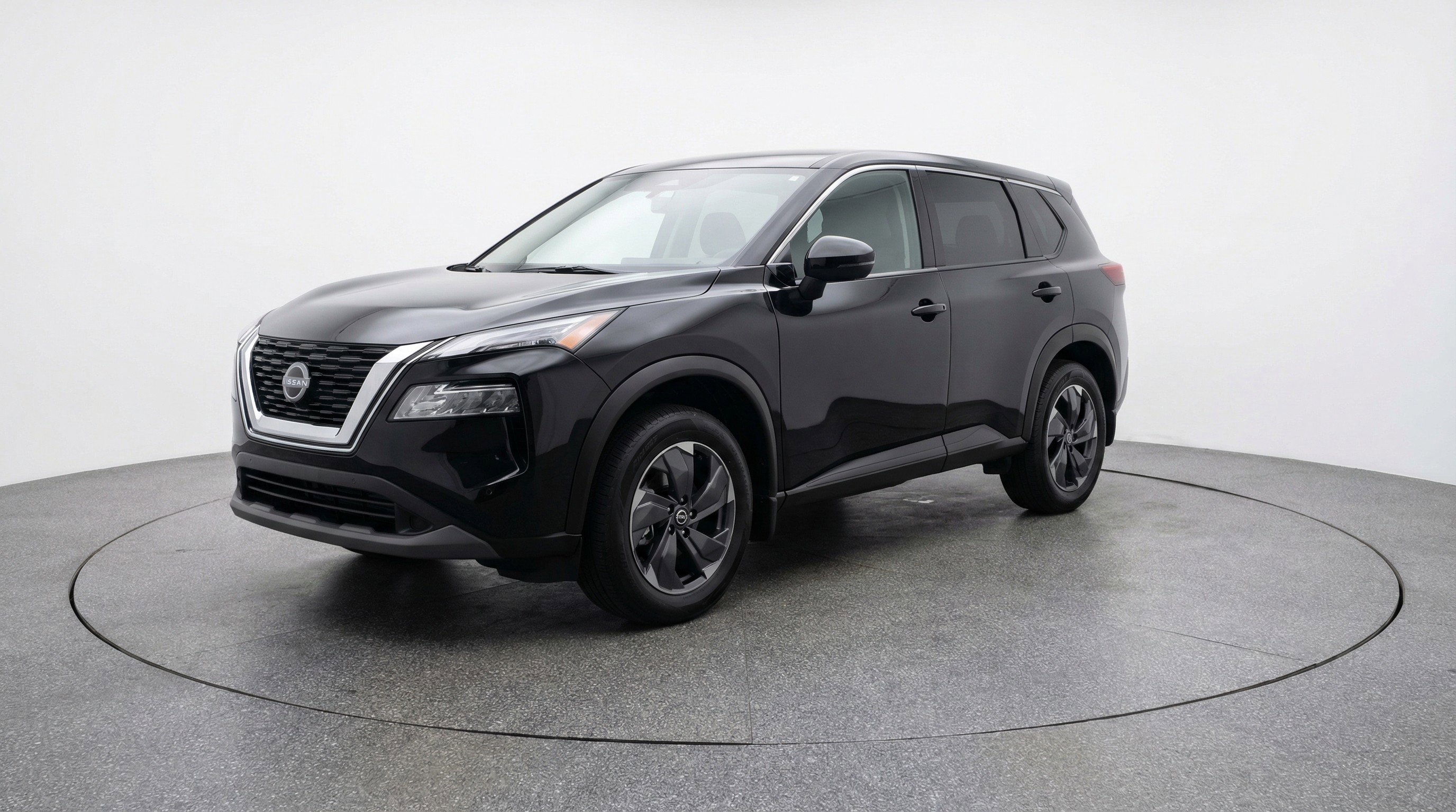 Used 2025 Nissan Rogue SV image 3
