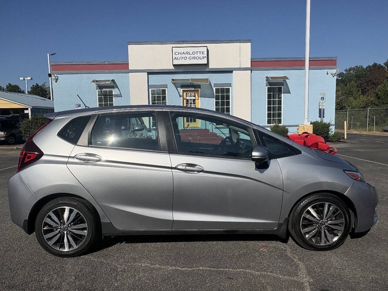 Used 2017 Honda Fit EX-L image 7