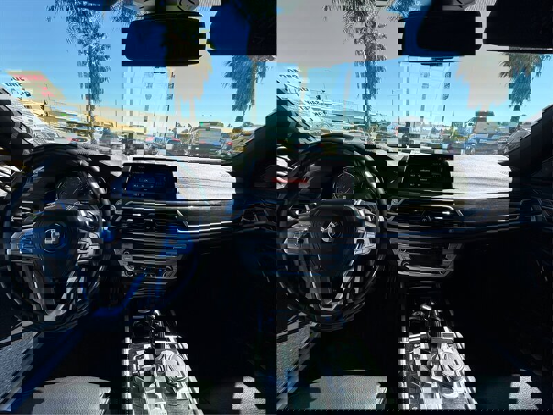 Used 2019 BMW 740i w/ M Sport Package image 21