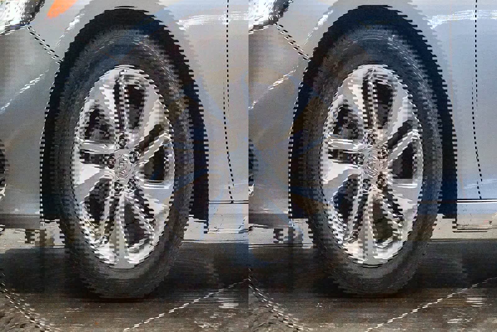 Used 2018 Honda Accord LX image 9