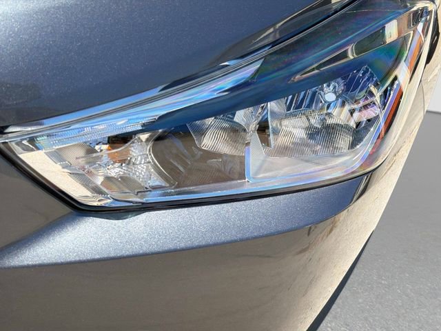 Used 2020 Nissan Kicks S image 10