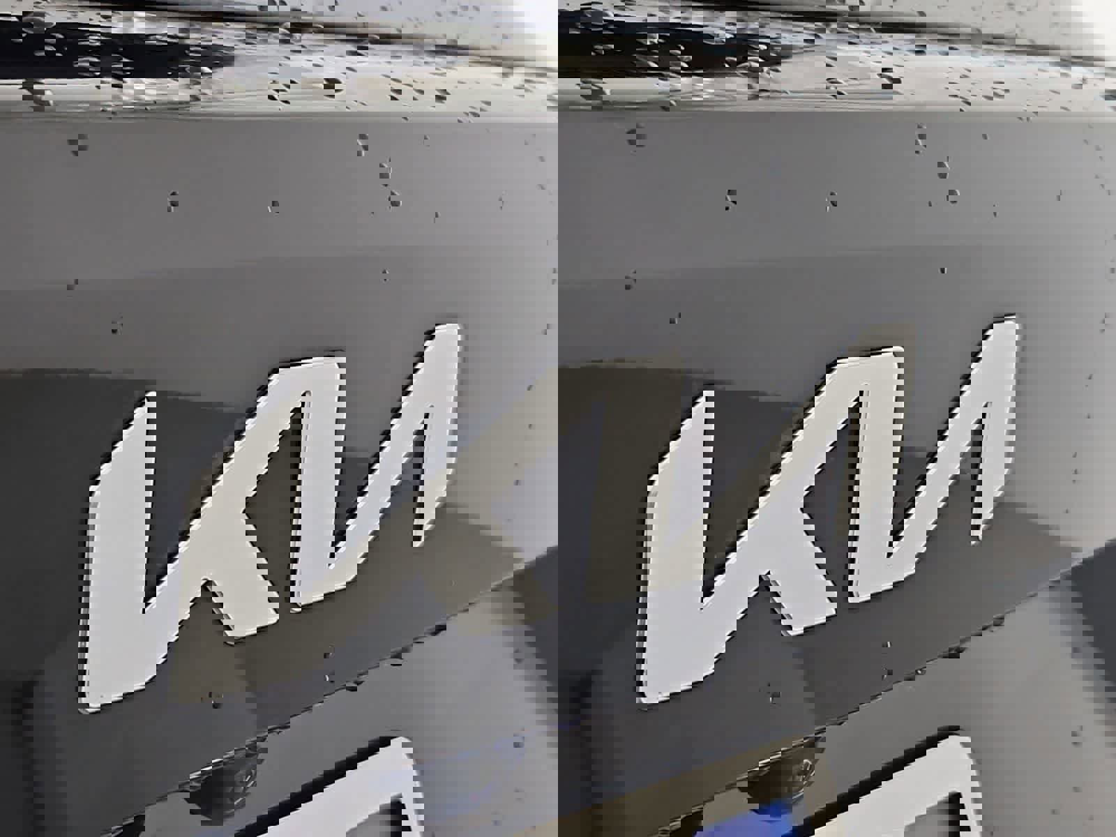 Used 2022 Kia Sorento EX w/ Panoramic Sunroof Package AWD/4WD image 11