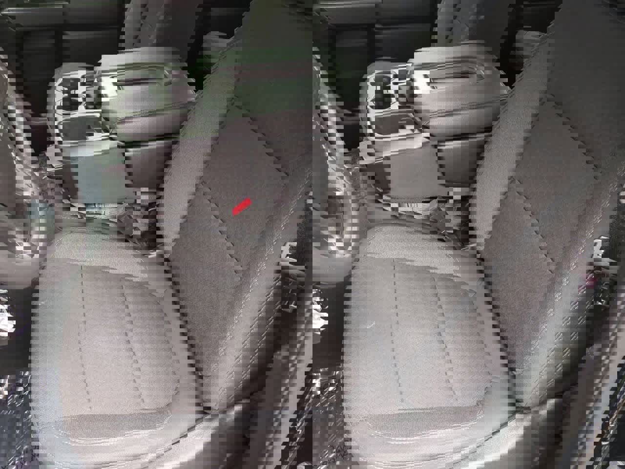 Used 2022 Chevrolet Silverado 1500 Custom image 17