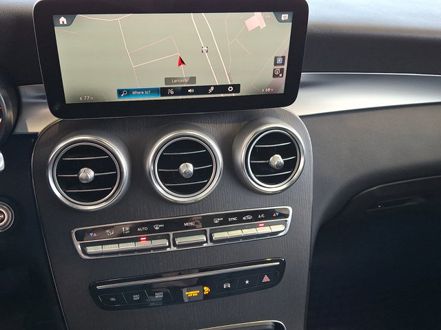 Used 2021 Mercedes-Benz GLC 300 4MATIC image 16