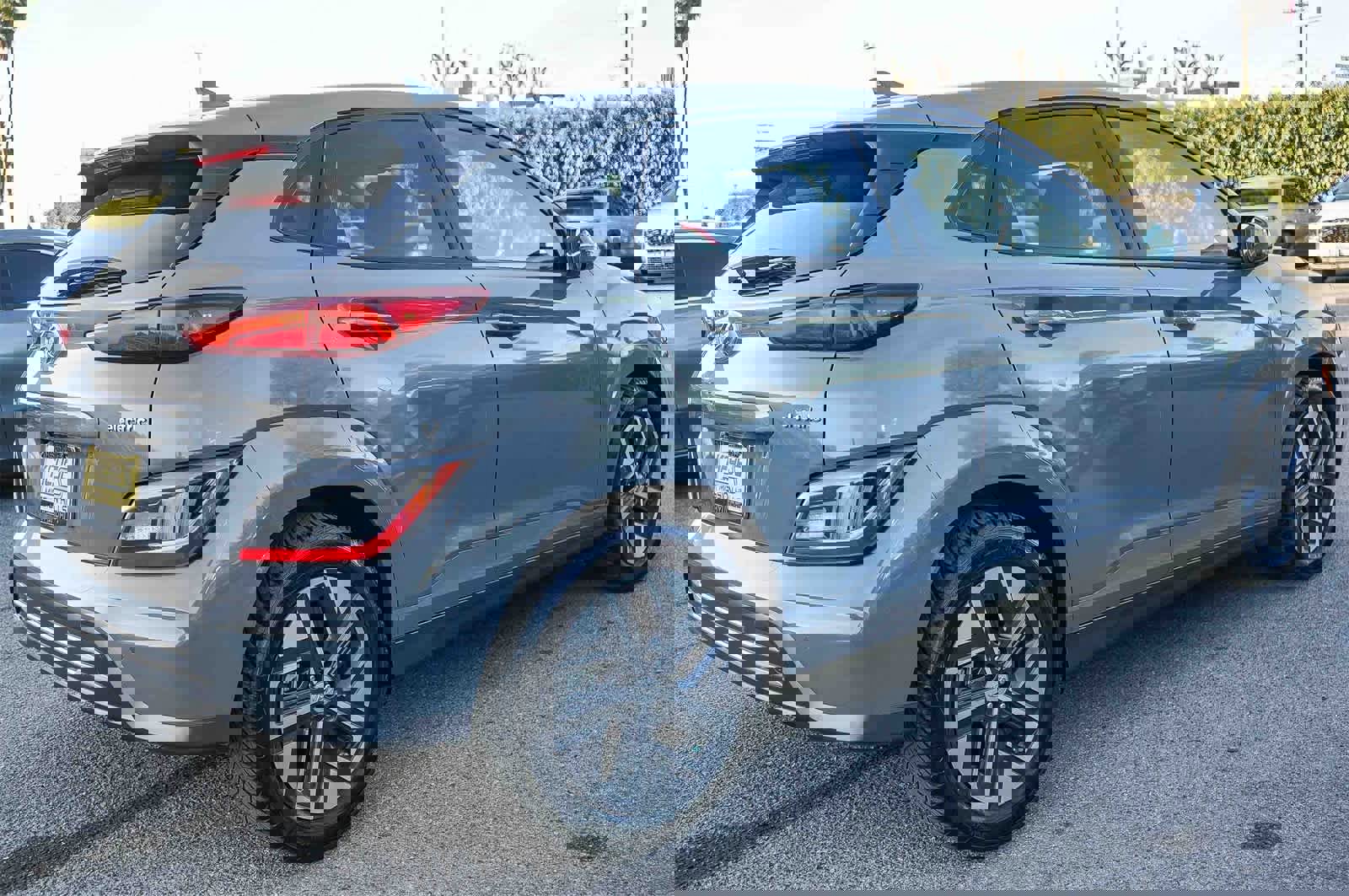 Used 2022 Hyundai Kona Limited image 6