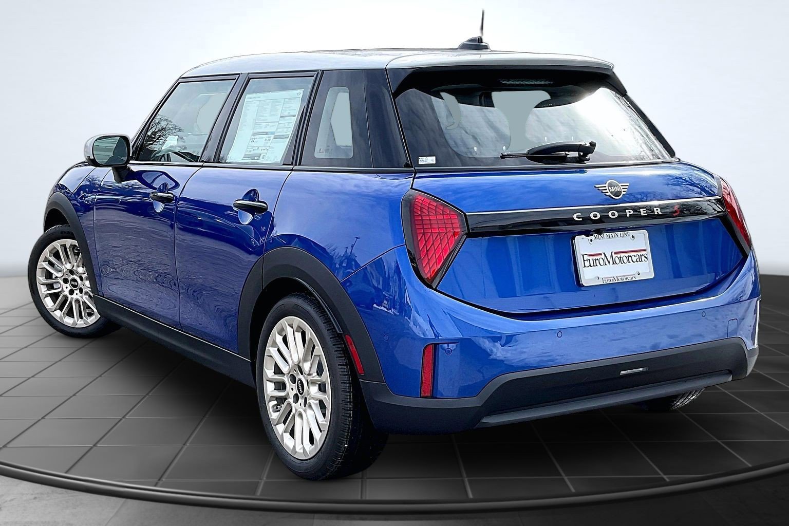 New 2026 MINI Cooper S image 3