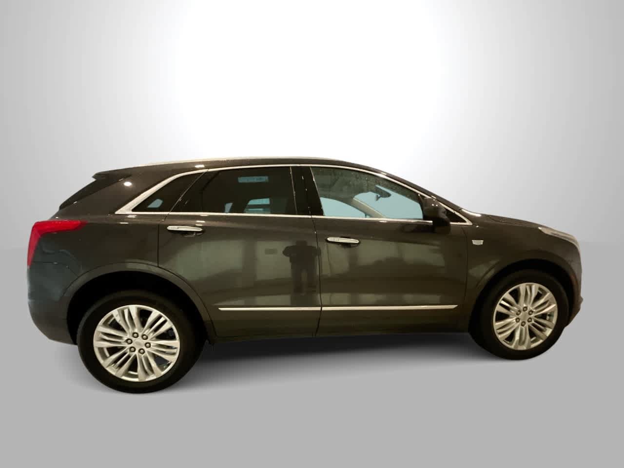 Used 2018 Cadillac XT5 Premium Luxury AWD/4WD image 9