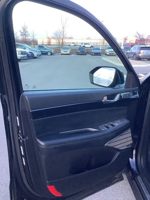 Used 2021 Hyundai Palisade Limited image 17