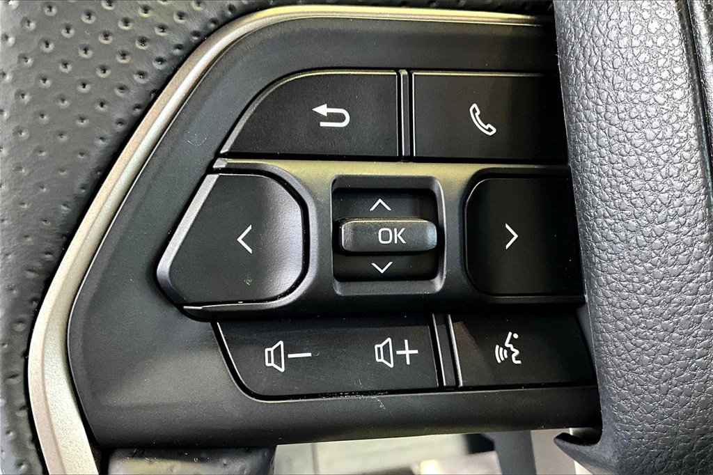 New 2025 Toyota 4Runner TRD Off-Road image 12