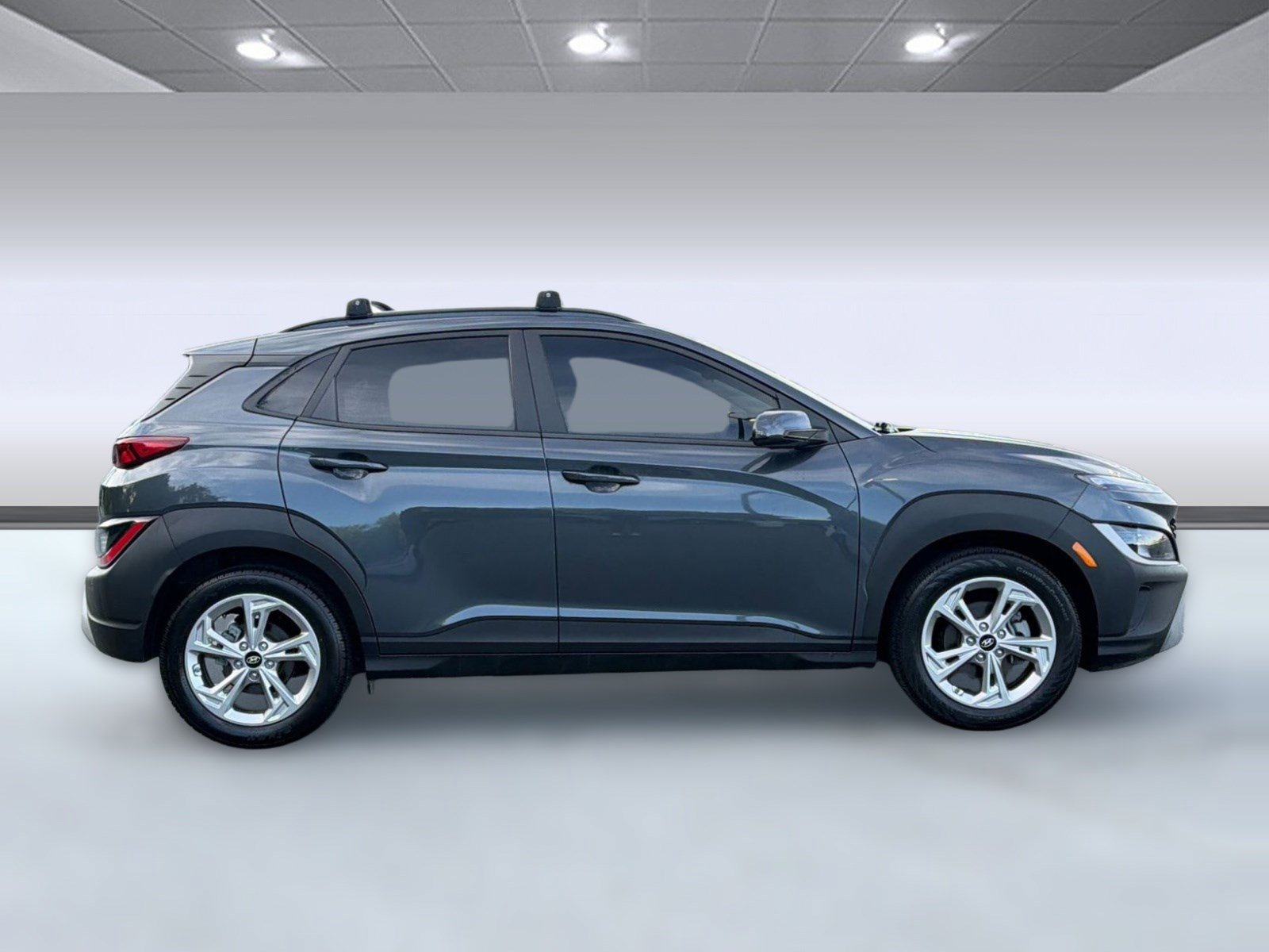 Used 2022 Hyundai Kona SEL FWD image 8