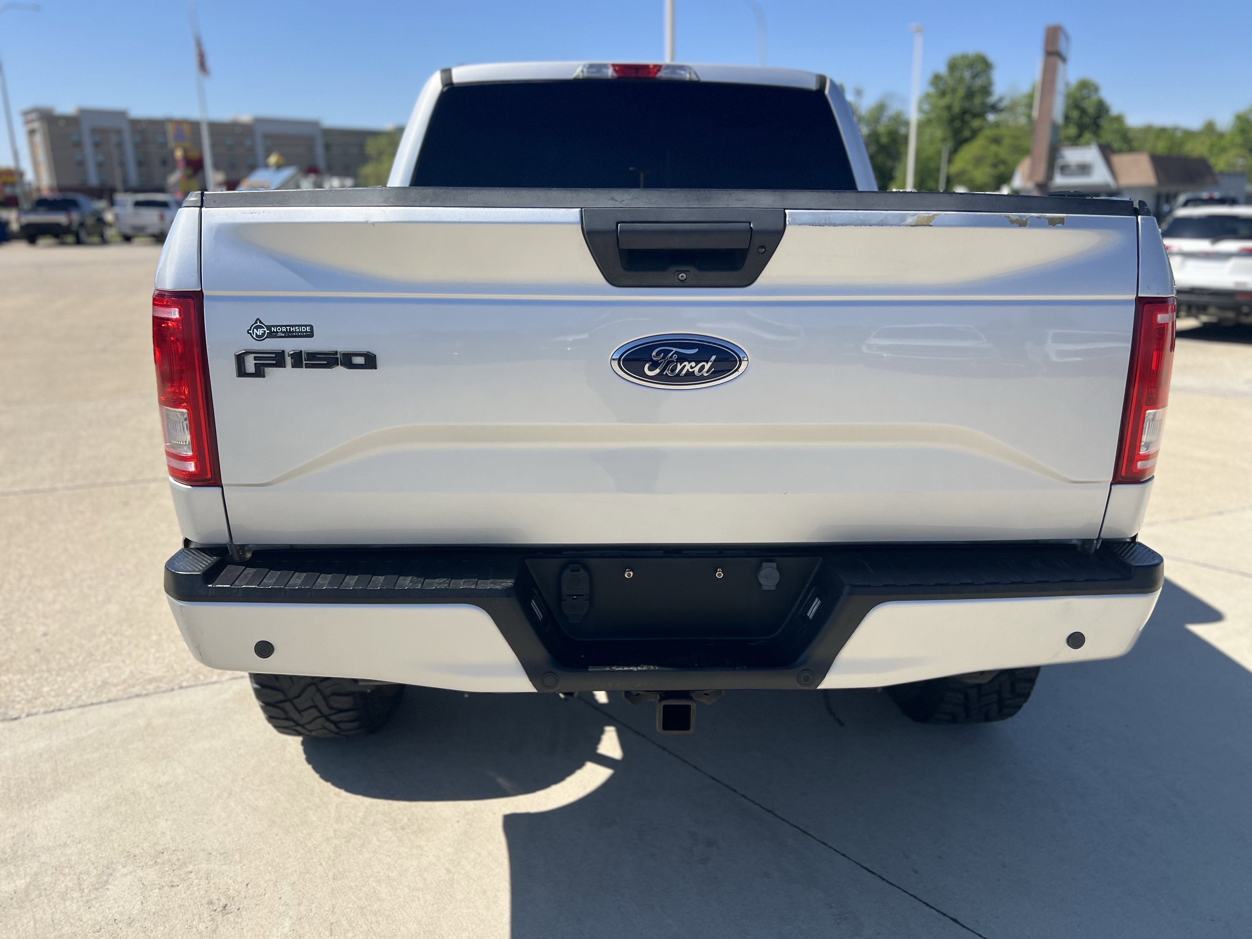 Used 2017 Ford F150 XL w/ Equipment Group 101A Mid AWD/4WD image 8