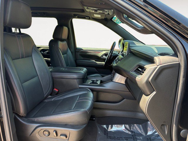 Used 2021 Chevrolet Suburban RST w/ Luxury Package AWD/4WD image 13