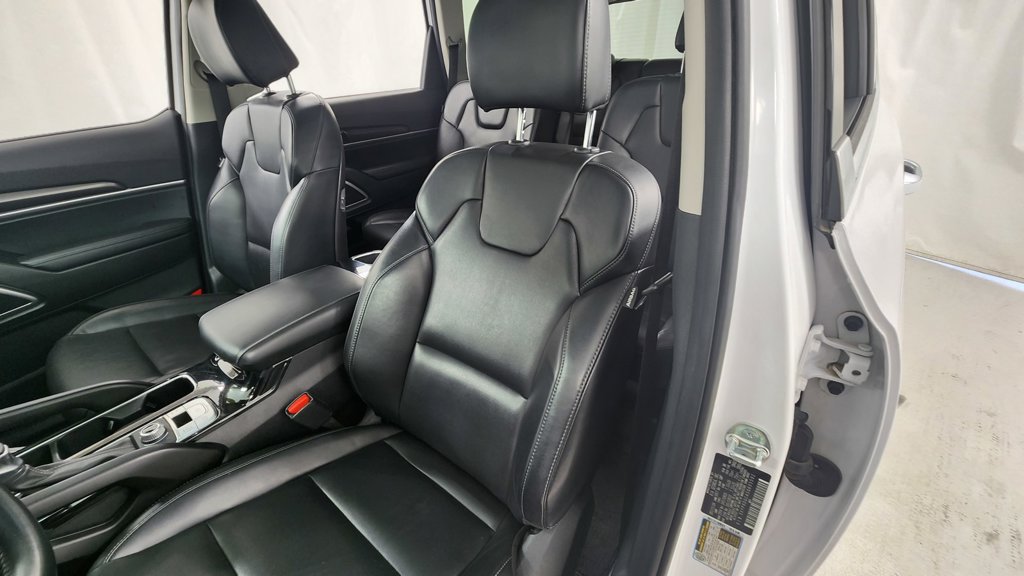 Used 2025 Kia Telluride S AWD/4WD image 10