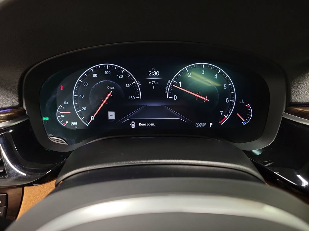 Used 2019 BMW 540i xDrive w/ M Sport Package AWD/4WD image 29