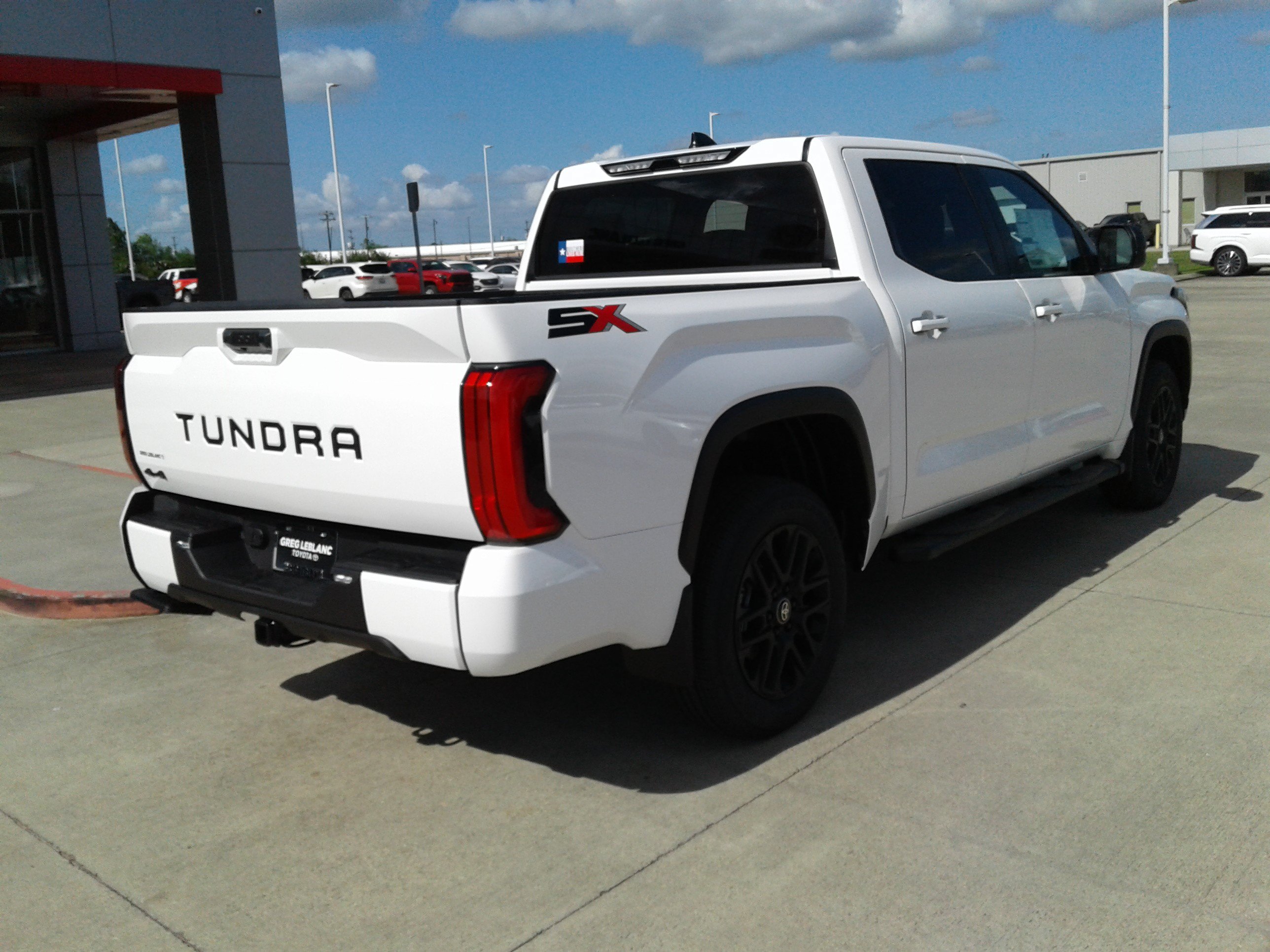 New 2026 Toyota Tundra SR5 AWD/4WD image 2