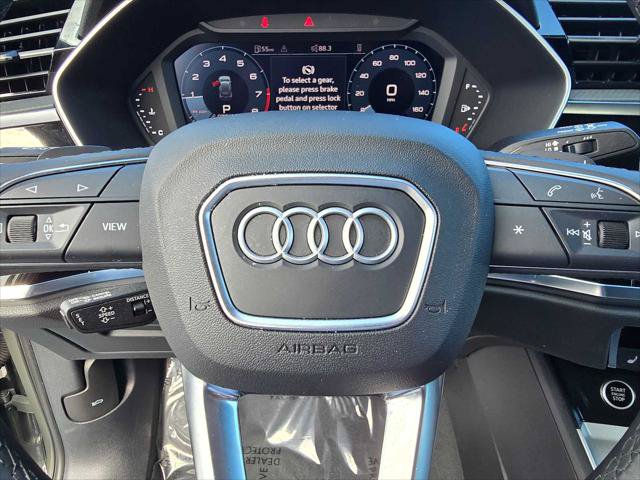 Used 2023 Audi Q3 2.0T Premium Plus w/ Premium Plus Package AWD/4WD image 25
