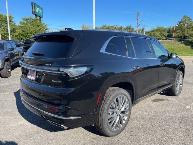 New 2026 Buick Enclave Avenir w/ Super Cruise Package image 17