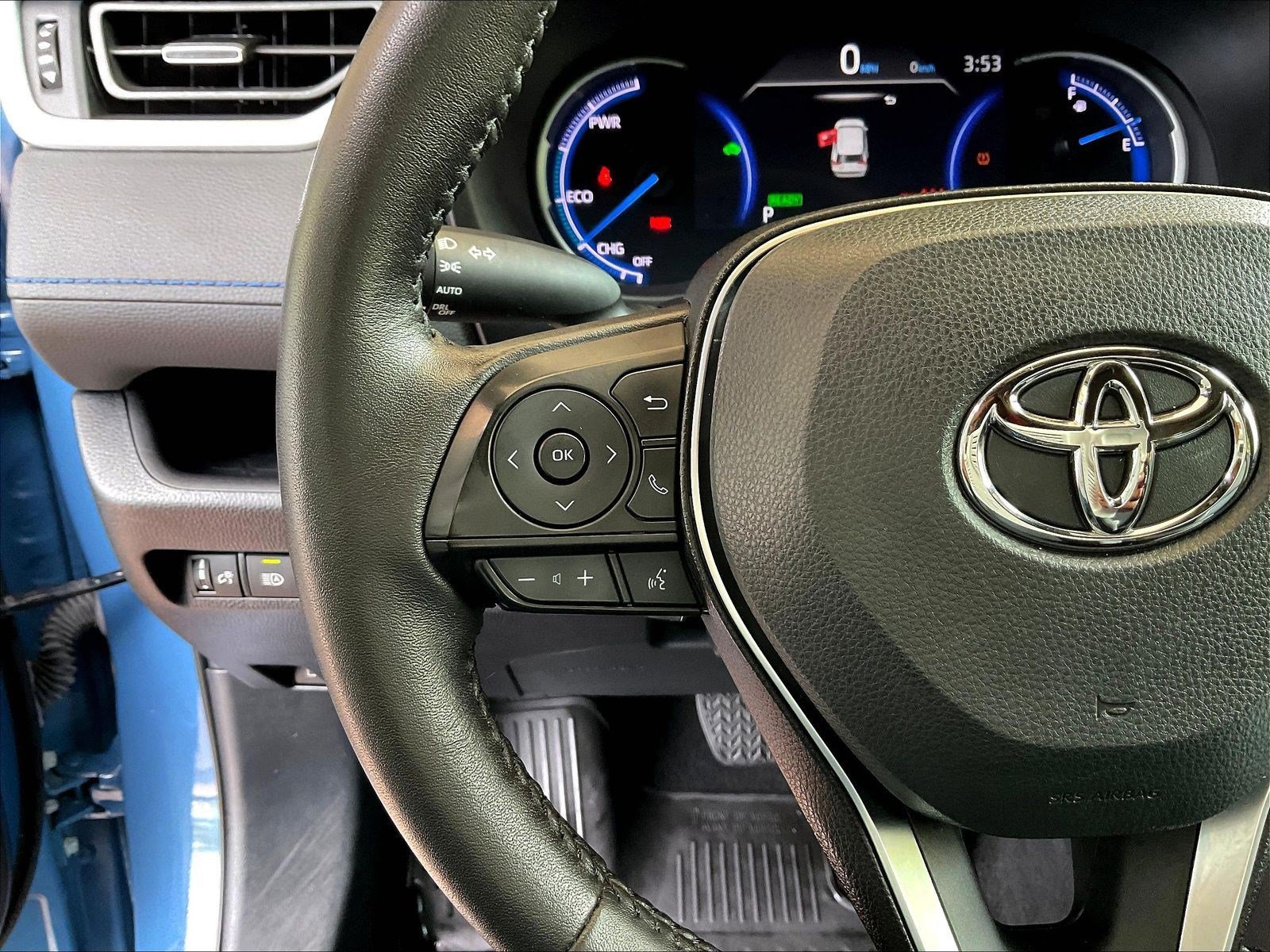 Used 2022 Toyota RAV4 XSE w/ XSE Grade Weather Package AWD/4WD image 11