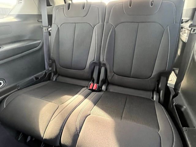 Used 2023 Jeep Grand Cherokee L Laredo AWD/4WD image 26