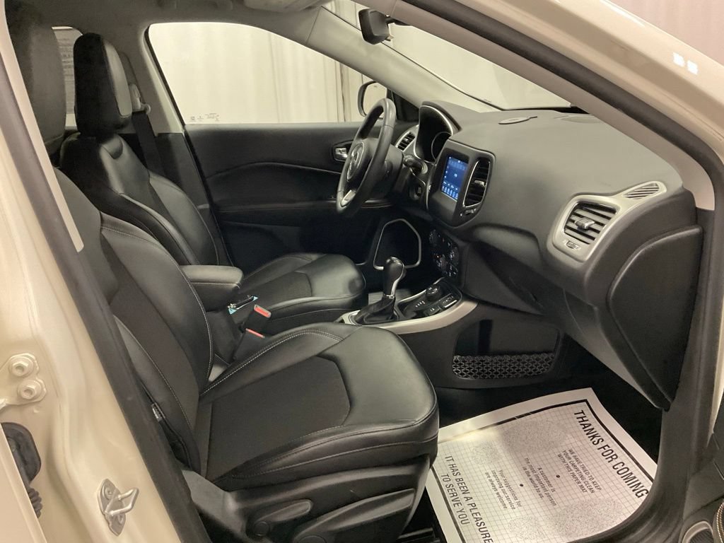 Used 2021 Jeep Compass Latitude AWD/4WD image 28