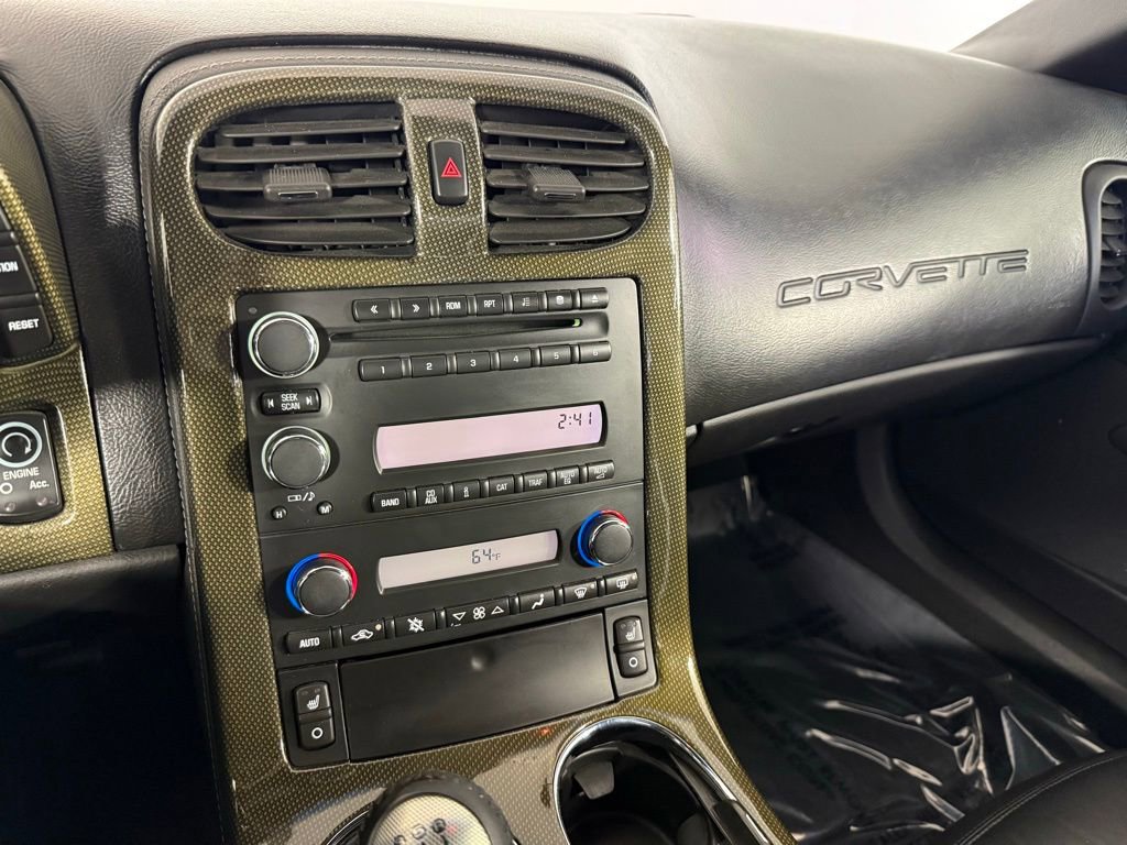 Used 2006 Chevrolet Corvette Coupe w/ Preferred Equipment Group image 22