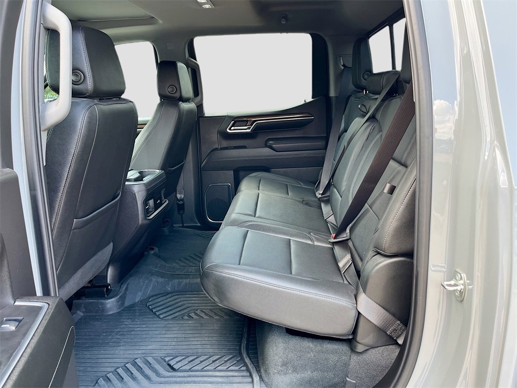 Used 2024 Chevrolet Silverado 1500 LT Trail Boss w/ Convenience Package II image 26