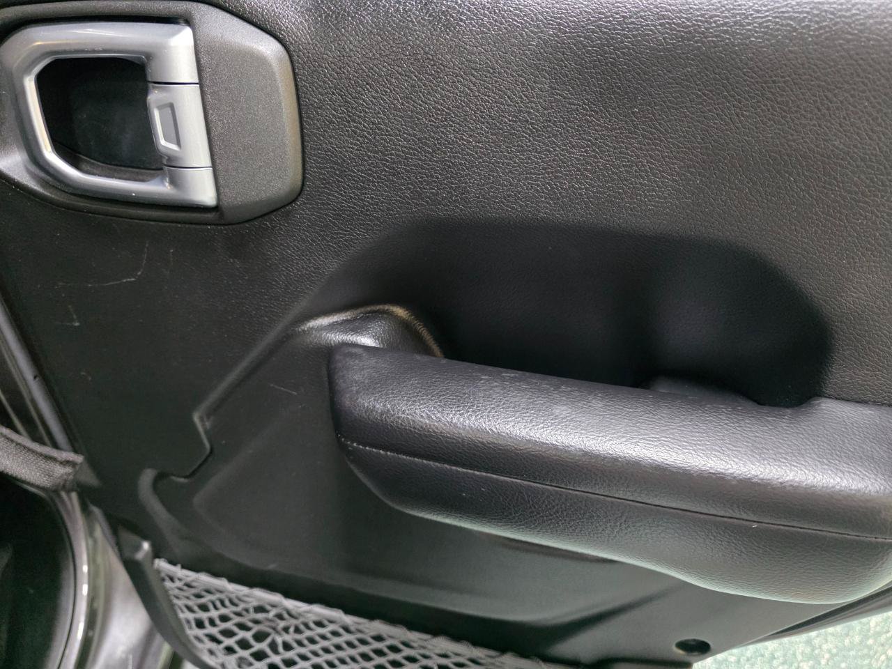 Used 2019 Jeep Wrangler Unlimited Rubicon AWD/4WD image 24