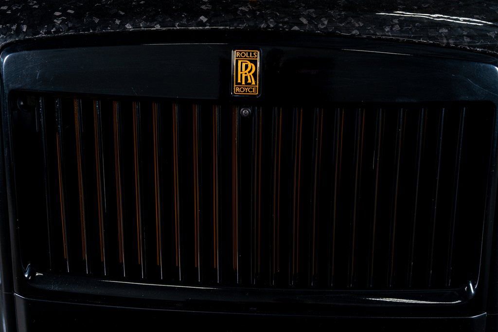 Used 2023 Rolls-Royce Cullinan image 17