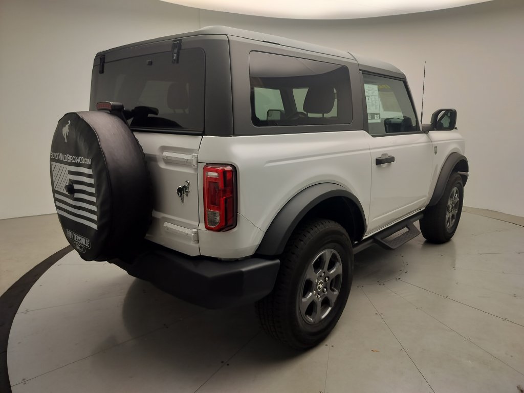 Used 2024 Ford Bronco Big Bend AWD/4WD image 3