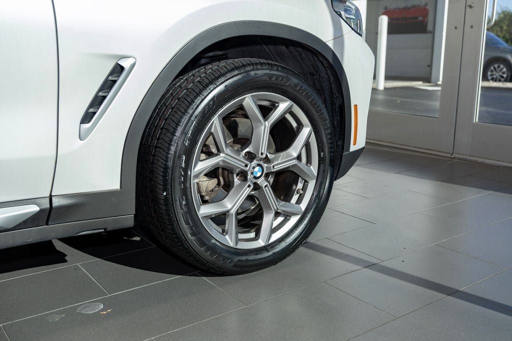 Used 2022 BMW X3 xDrive30i w/ Premium Package 2 AWD/4WD image 4