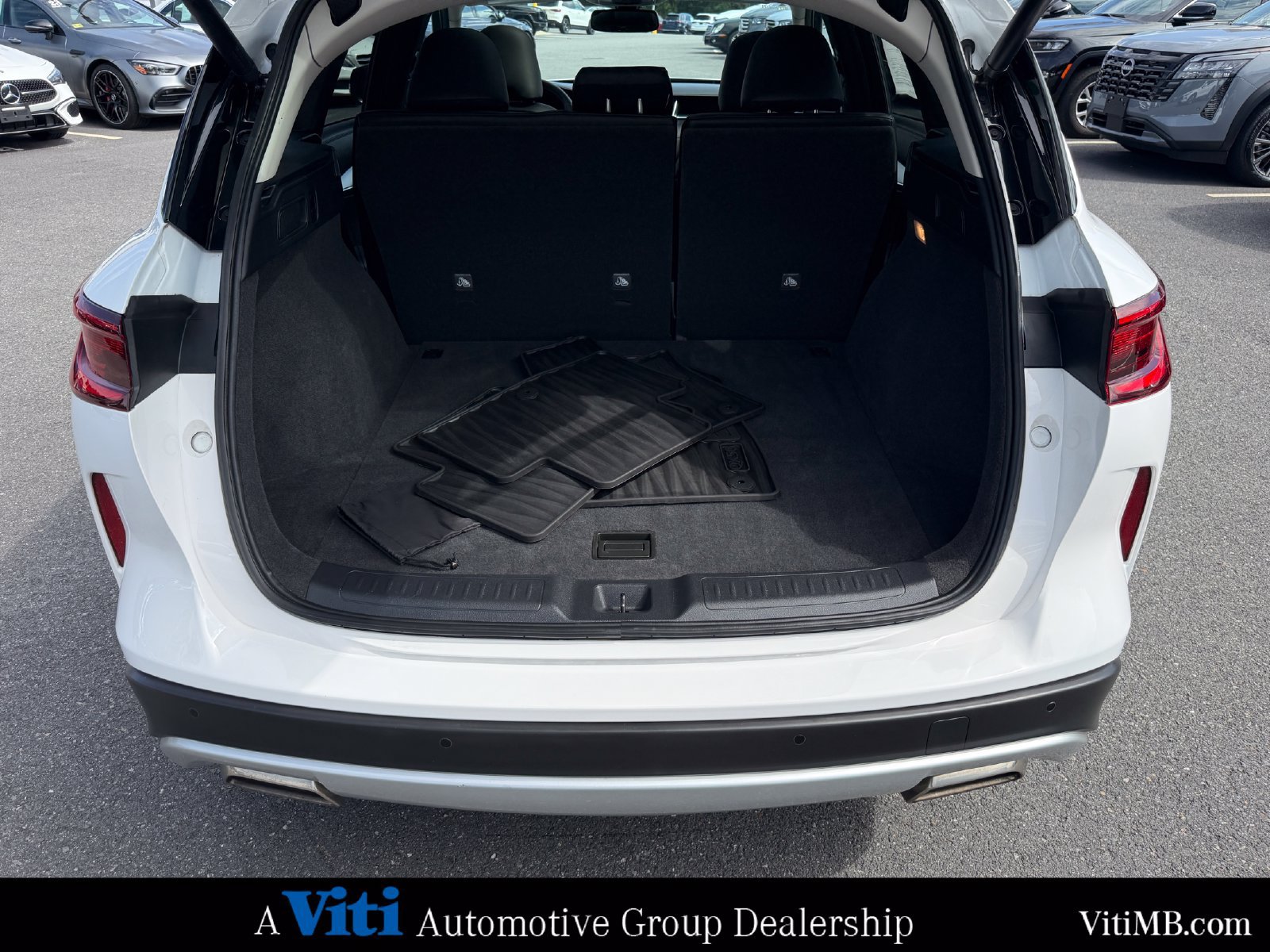 Used 2022 INFINITI QX50 Luxe AWD/4WD image 24