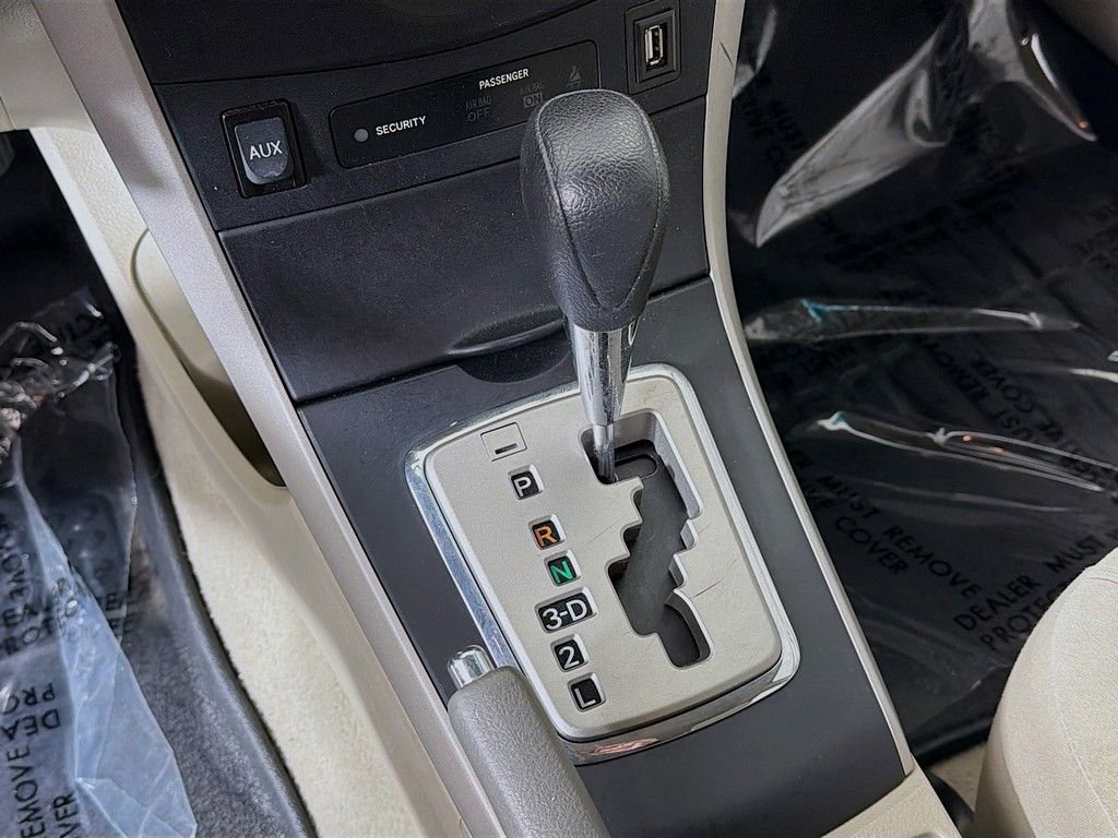 Used 2010 Toyota Corolla LE FWD image 28