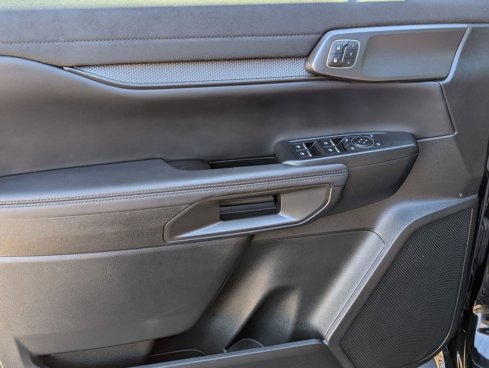 Used 2024 Ford Ranger Raptor image 14