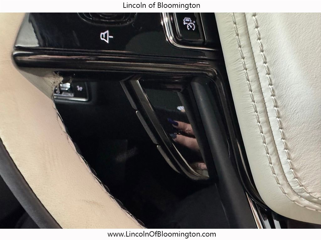 New 2026 Lincoln Aviator Black Label w/ Dynamic Handling Package image 42
