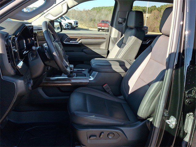 Certified 2025 Chevrolet Silverado 1500 RST w/ Convenience Package II image 12