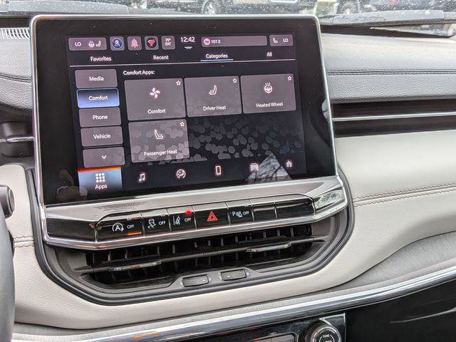 Certified 2022 Jeep Compass Limited image 18